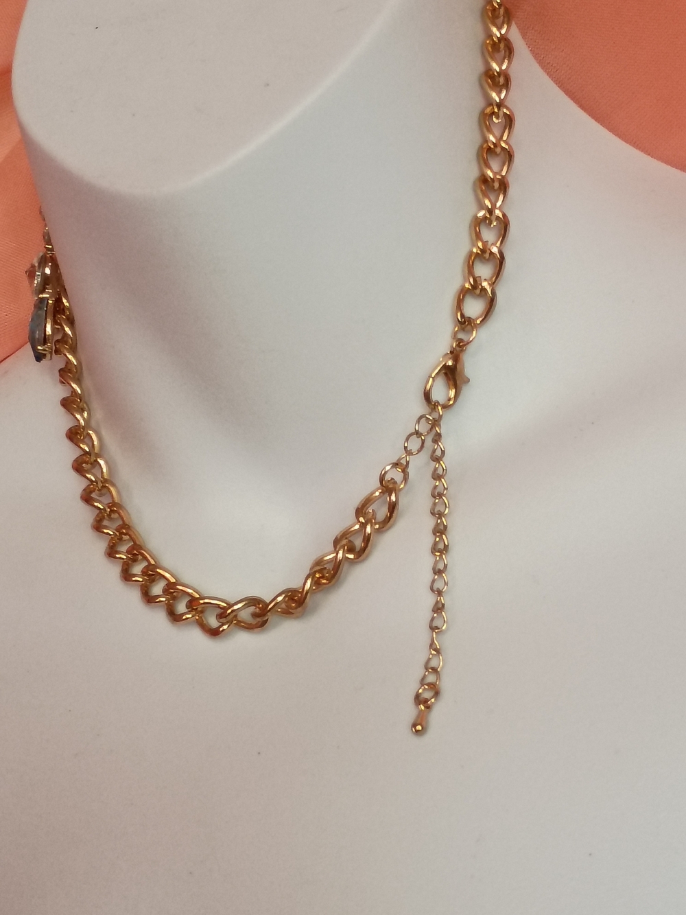 Gold Chain Mint Green Statement Necklace - Picture 7 of 7